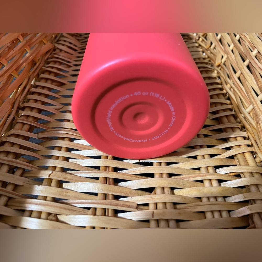 Hydro Flask - Picture 4 of 5